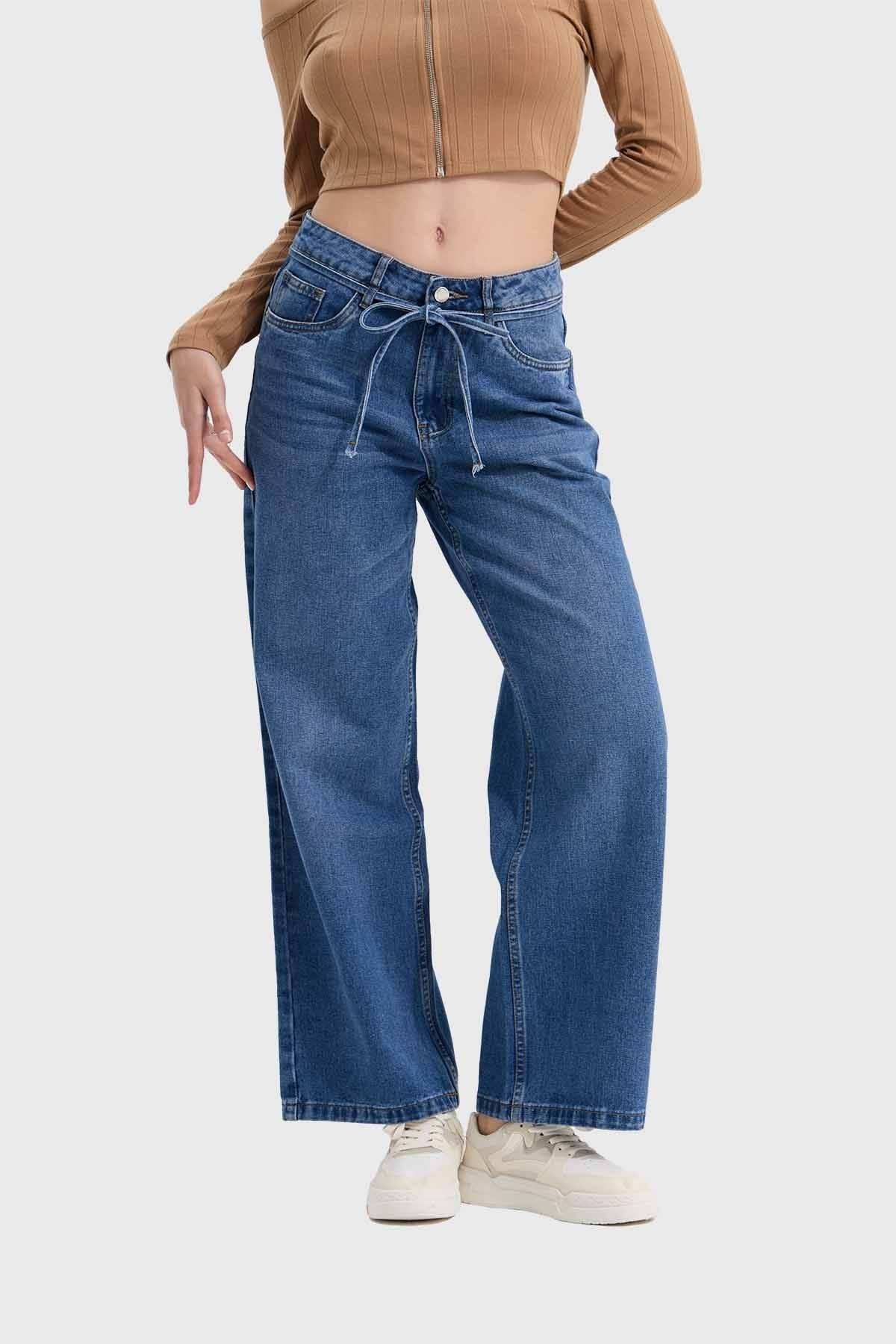 Jeans Mujer Calce Recto Cinturón Azul