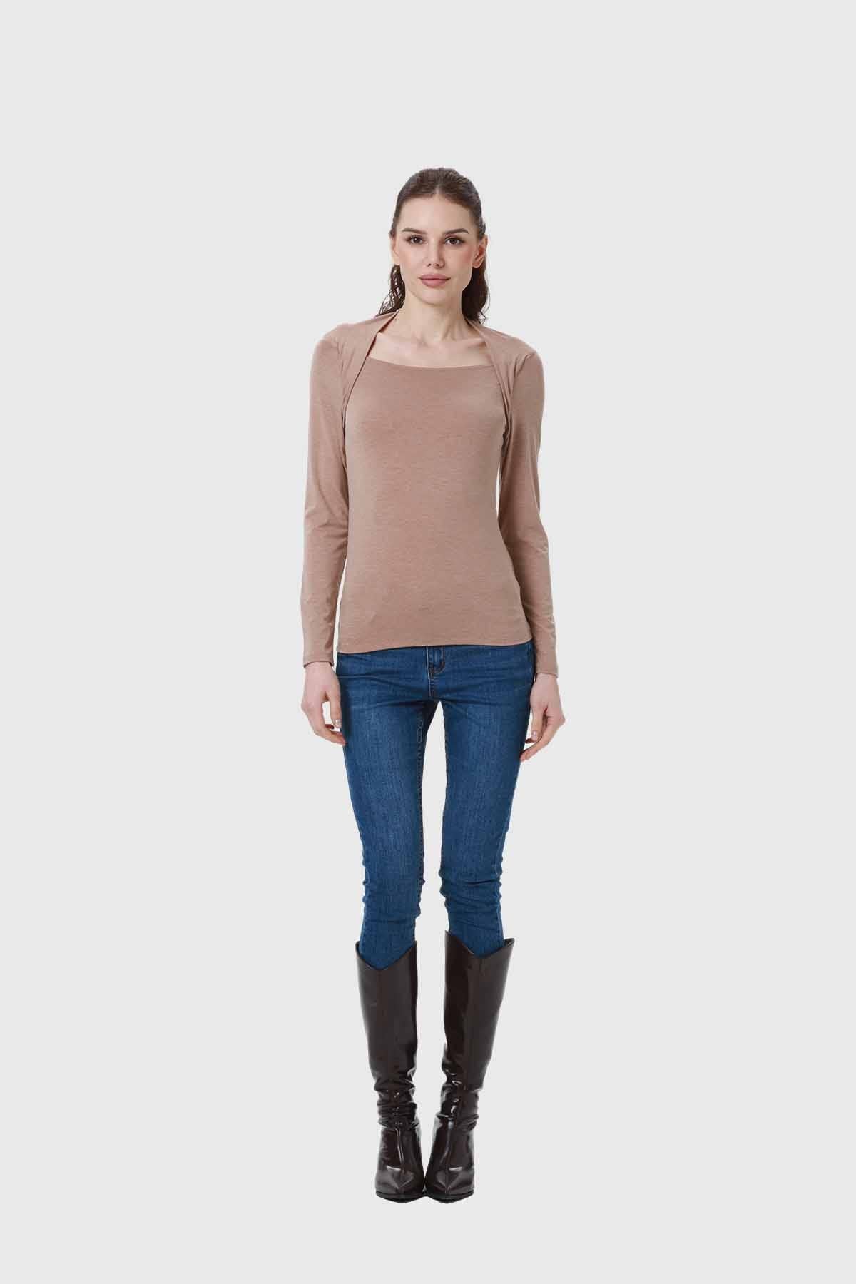 Polera Mujer Aplicación Cuello Café