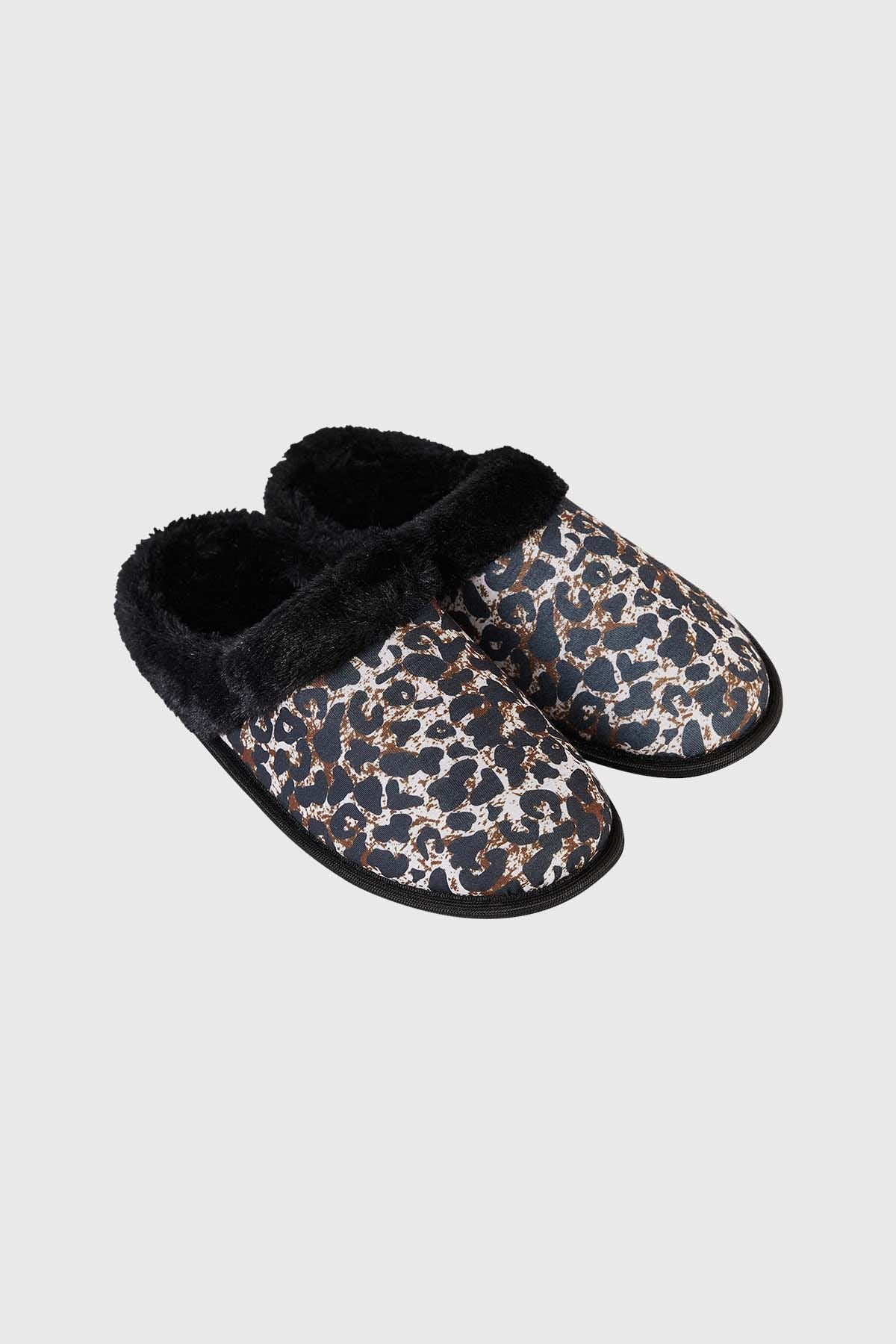 Pantufla Mujer Estampada Negro