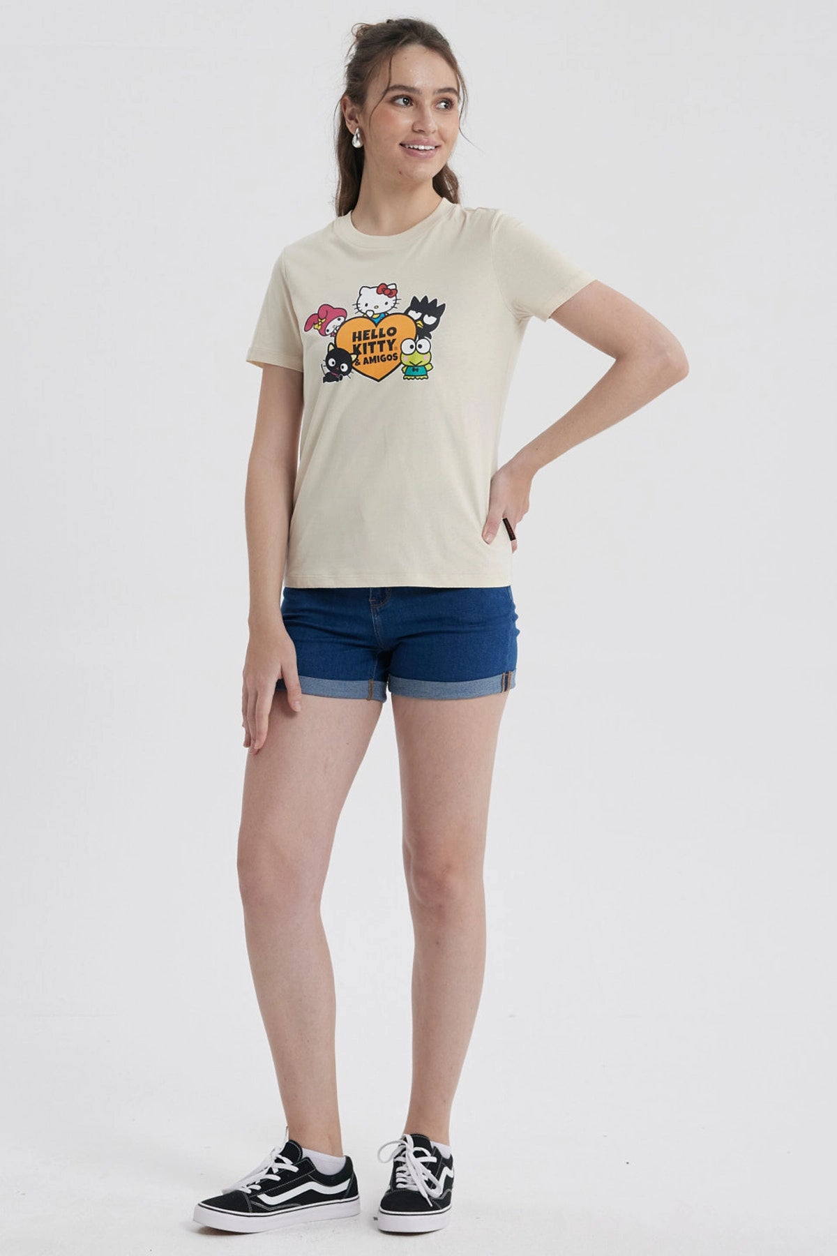 Polera Mujer Hello Kitty Beige