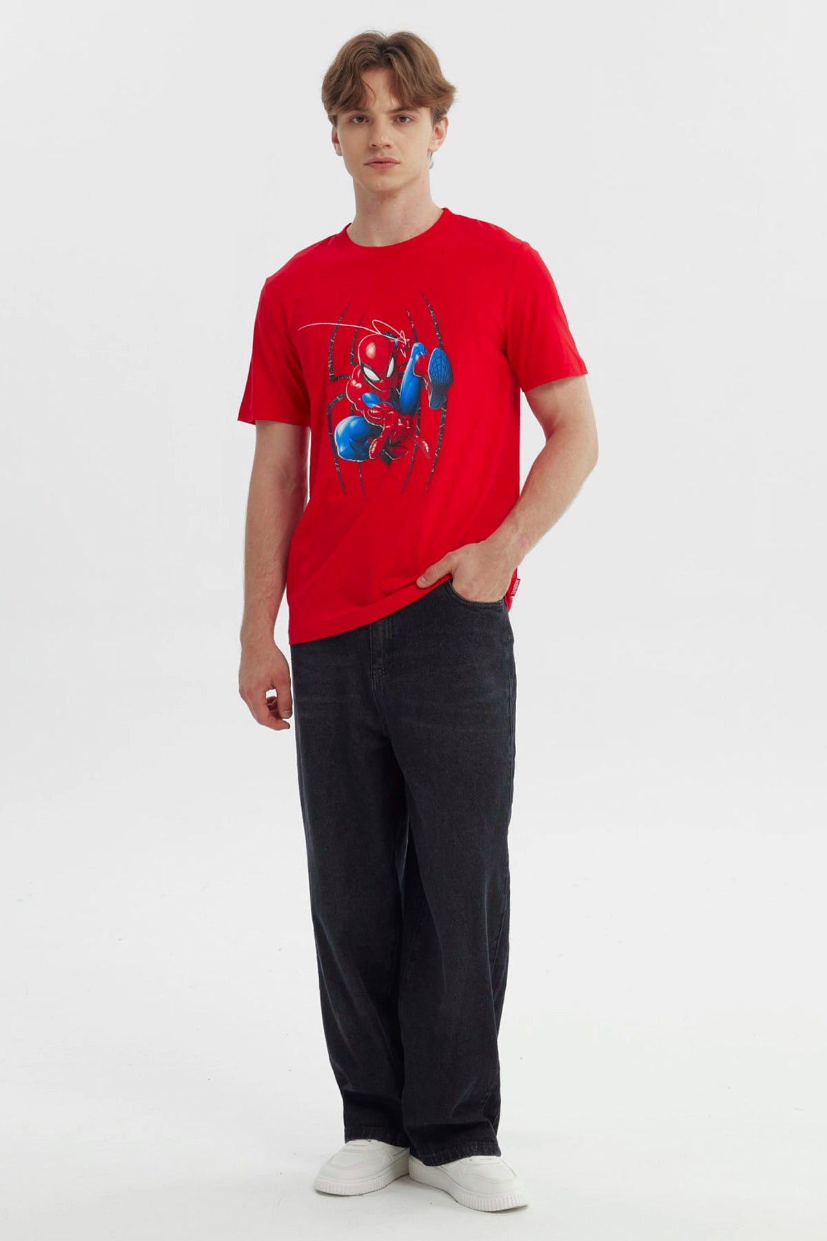 Polera Hombre Avenger Rojo
