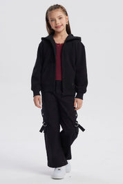 Polar negro para niña con capucha y bolsillos lisos sin estampa cierre frontal cómodo y cálido para el invierno