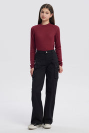 Pantalón niña wide leg negro con bolsillos cargo laterales estilo casual sin estampa lisa ideal para combinar con todo