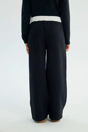 Pantalón Buzo Niña Wide Leg Negro