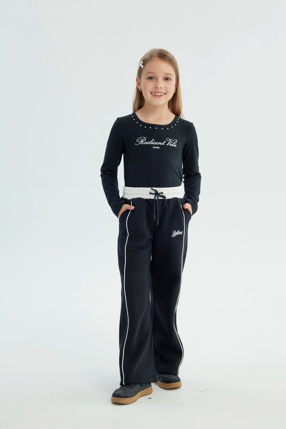 Pantalón Buzo Niña Wide Leg Negro