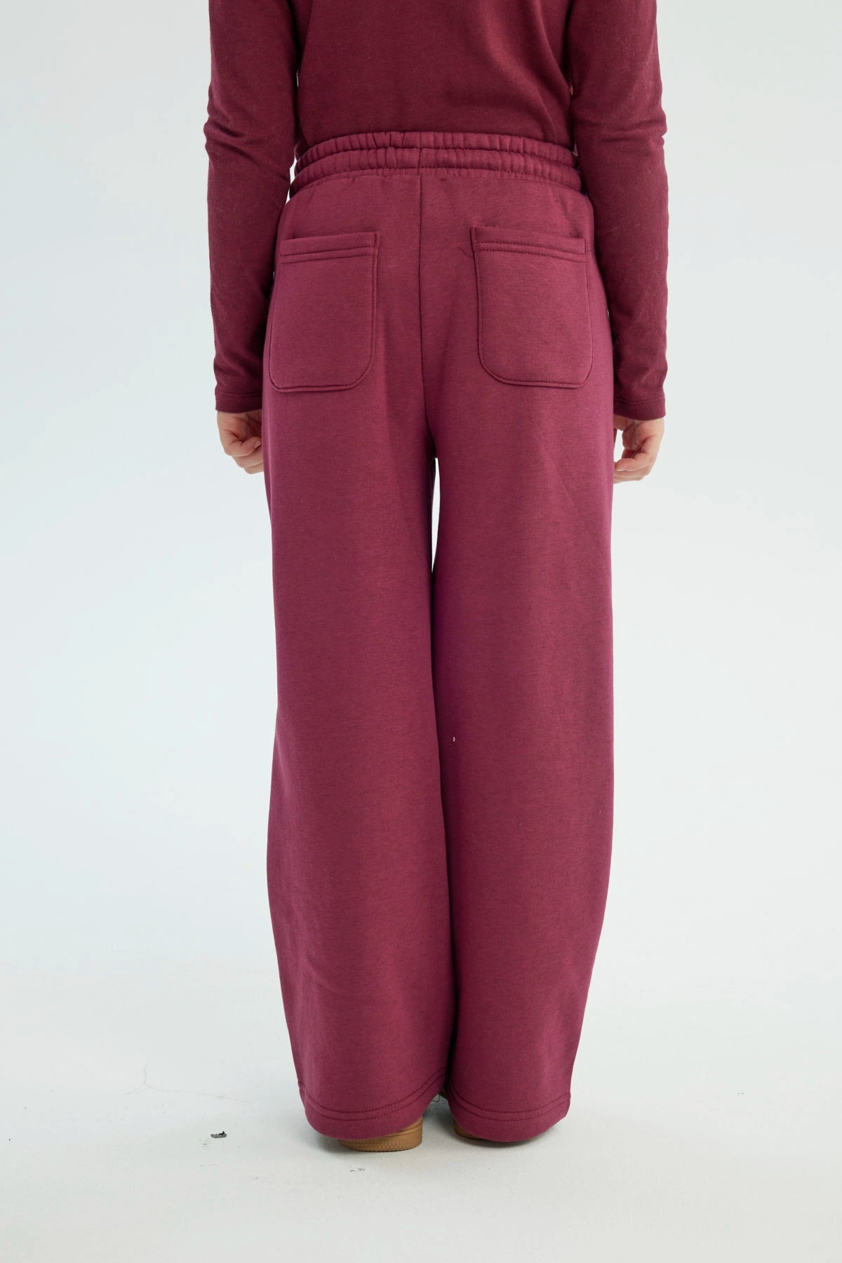 Pantalón Buzo Niña Amplio Burdeo