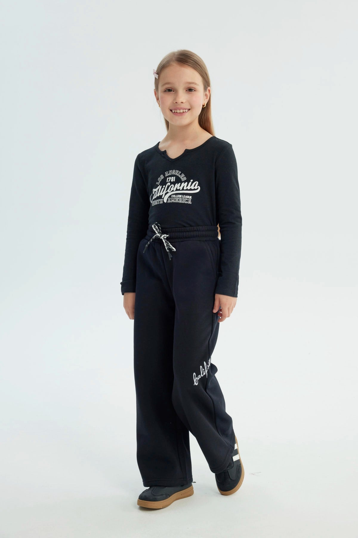 Pantalón Buzo Niña Amplio Negro