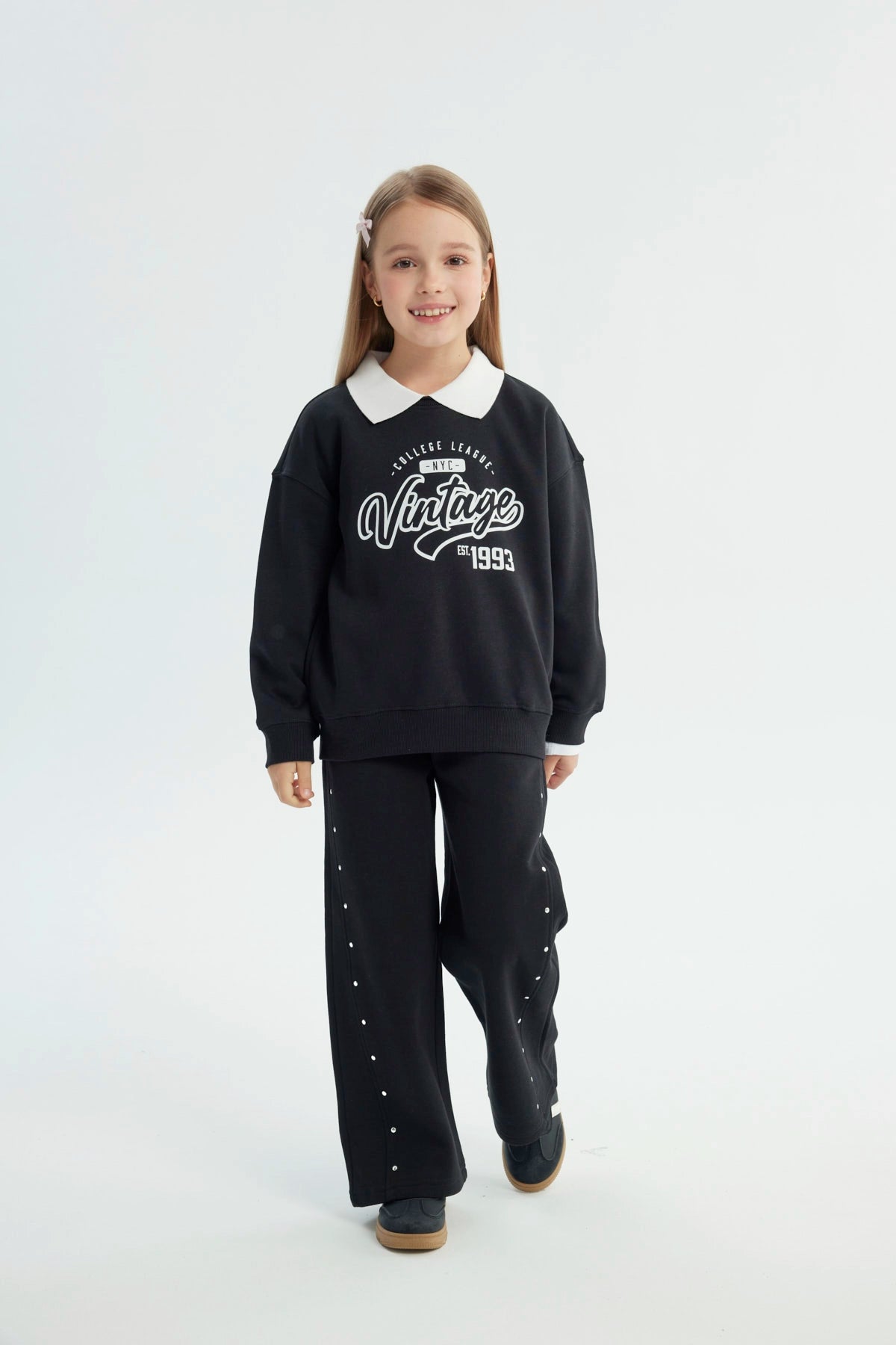 Polerón Niña Classic Cuello Camisero Negro