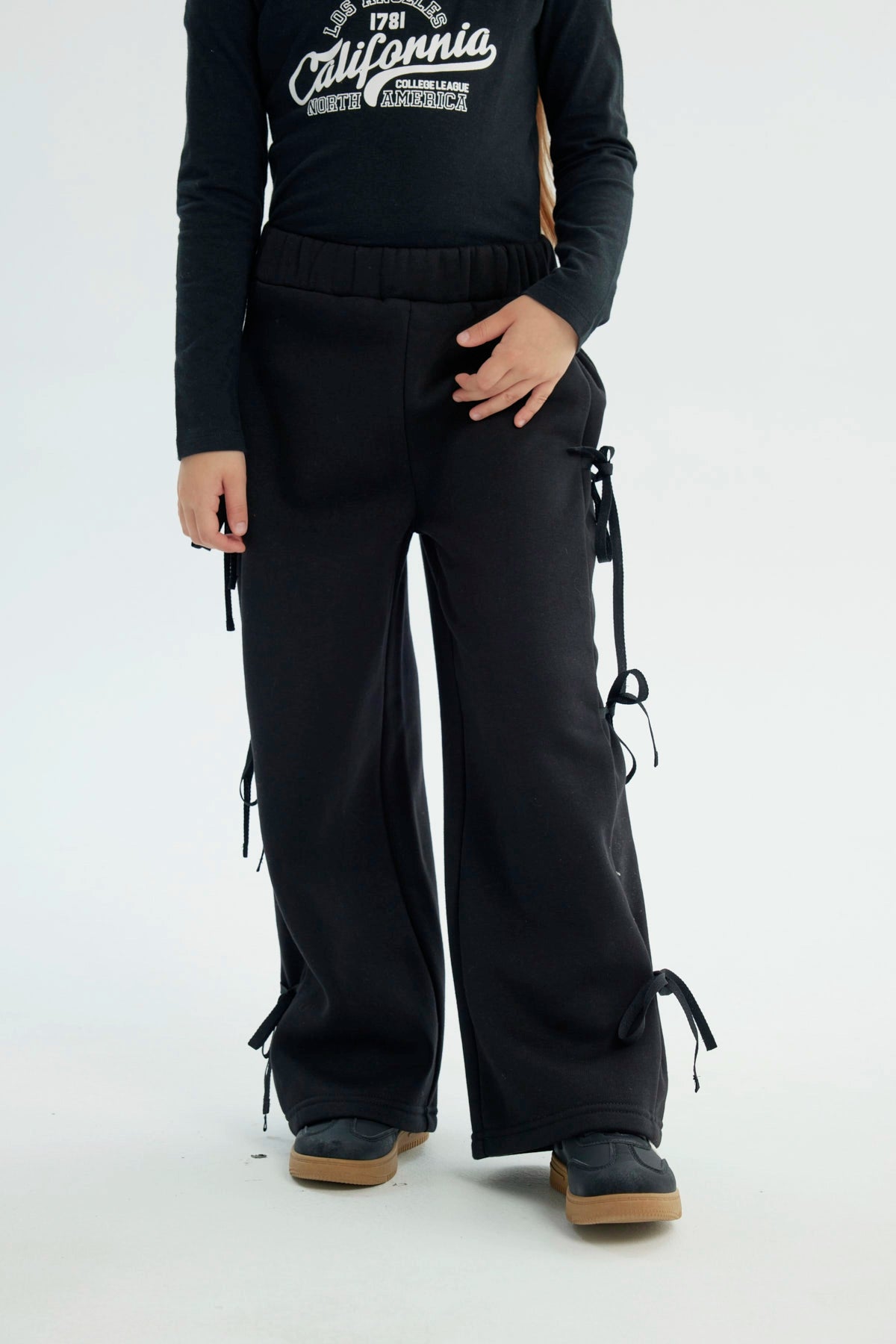 Pantalón Buzo Niña Wide Leg Negro