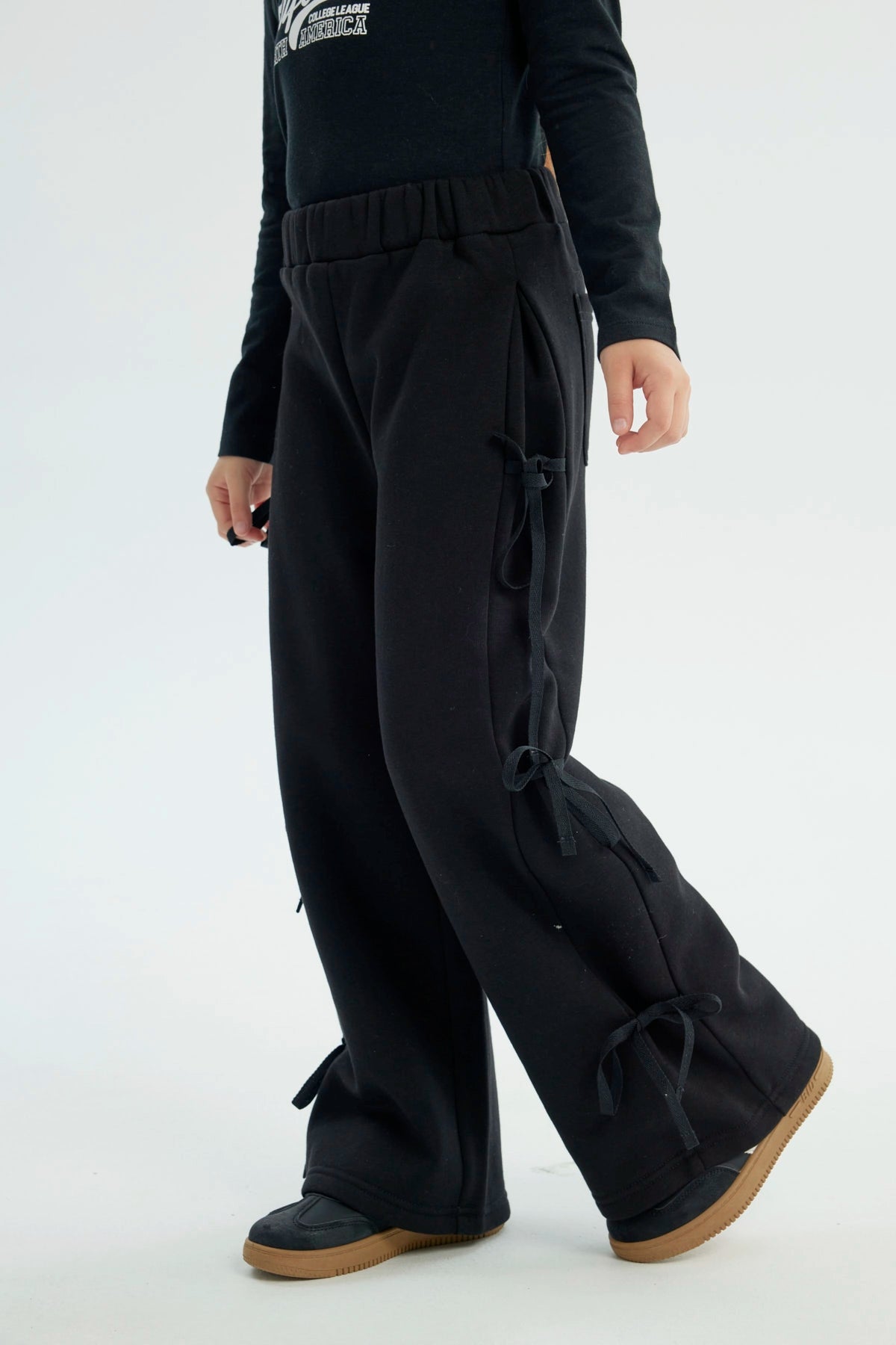 Pantalón Buzo Niña Wide Leg Negro