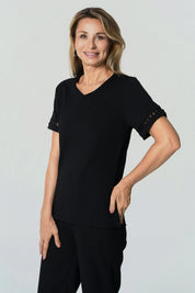 Polera Regular Cuello V Mujer Negro
