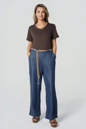 Polera Regular Cuello V Mujer Café
