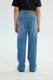 Jeans Niño Calce Recto Azul