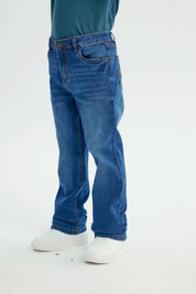 Jeans Niño Calce Recto Azul Oscuro