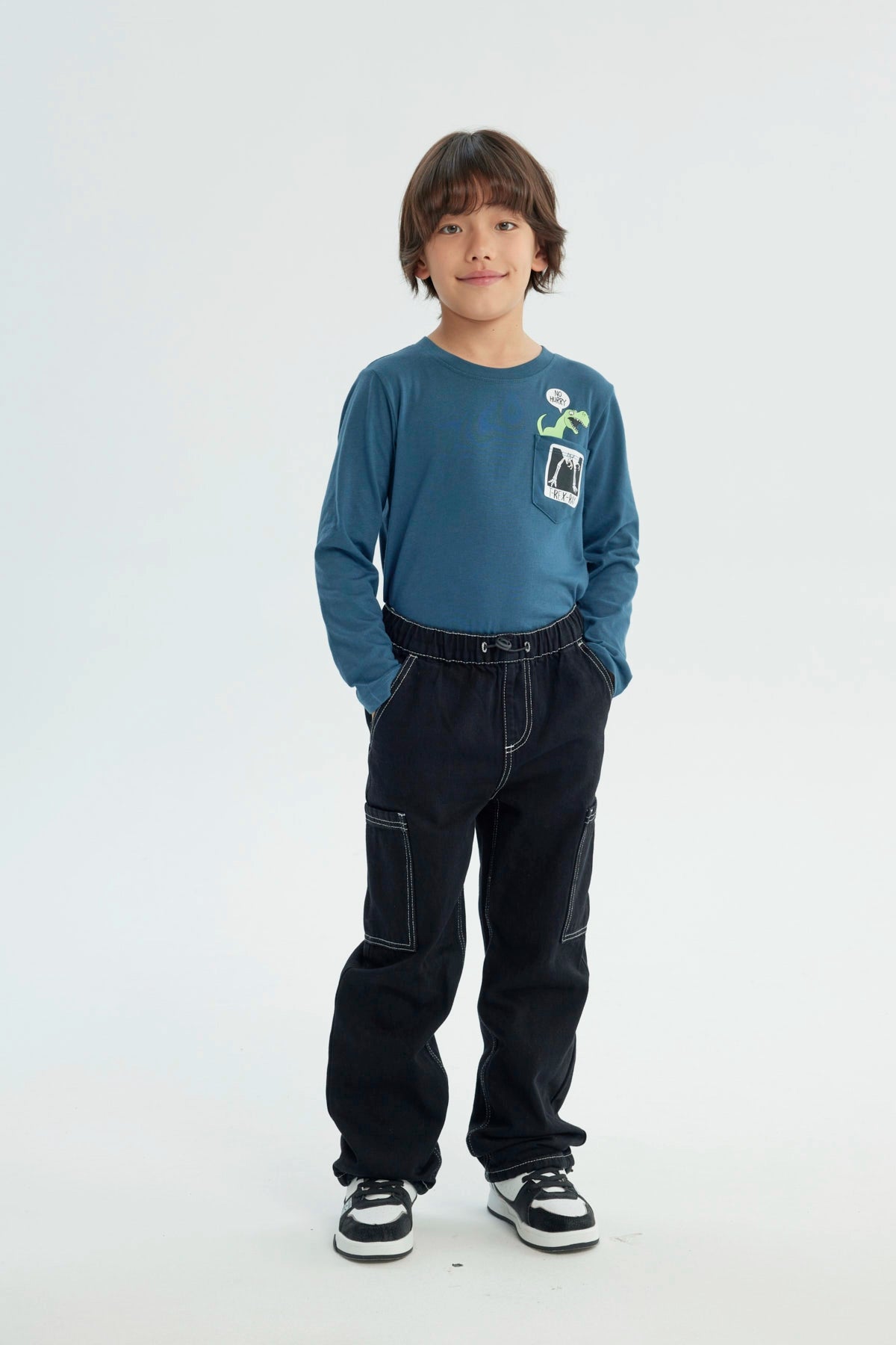 Jeans Niño Calce Recto Negro