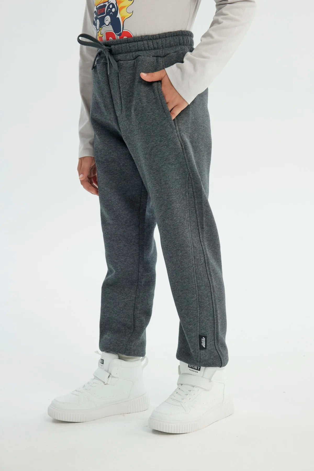 Pantalón Buzo Niño Pitillo Gris