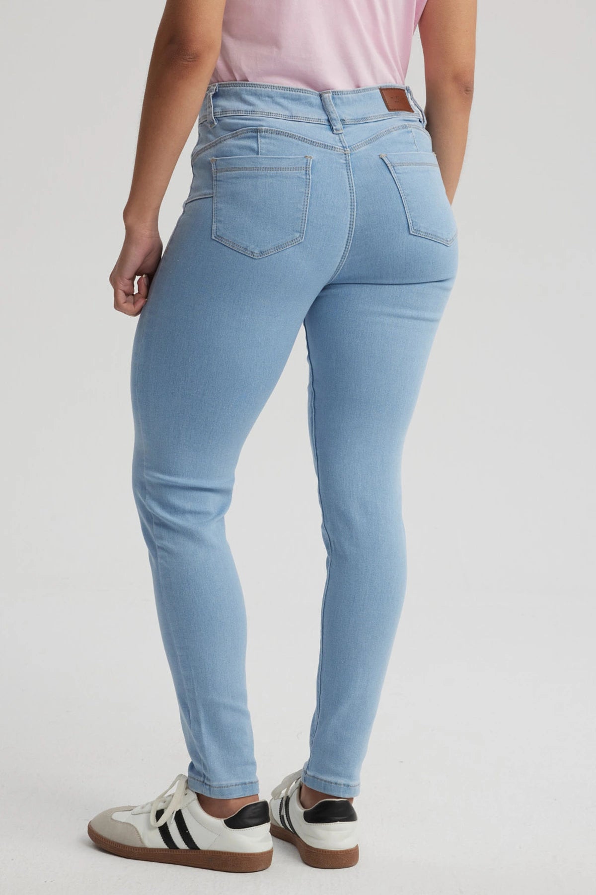 Jeans Mujer Push Up Jeny Celeste