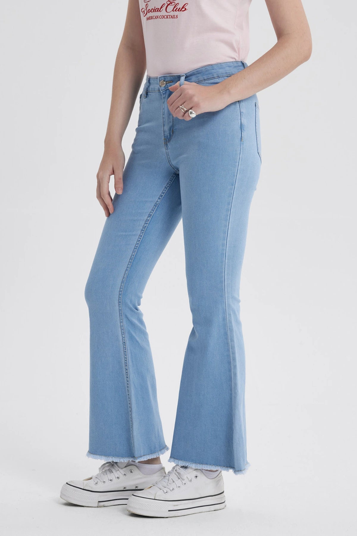 Jeans Mujer Flare Monse Celeste