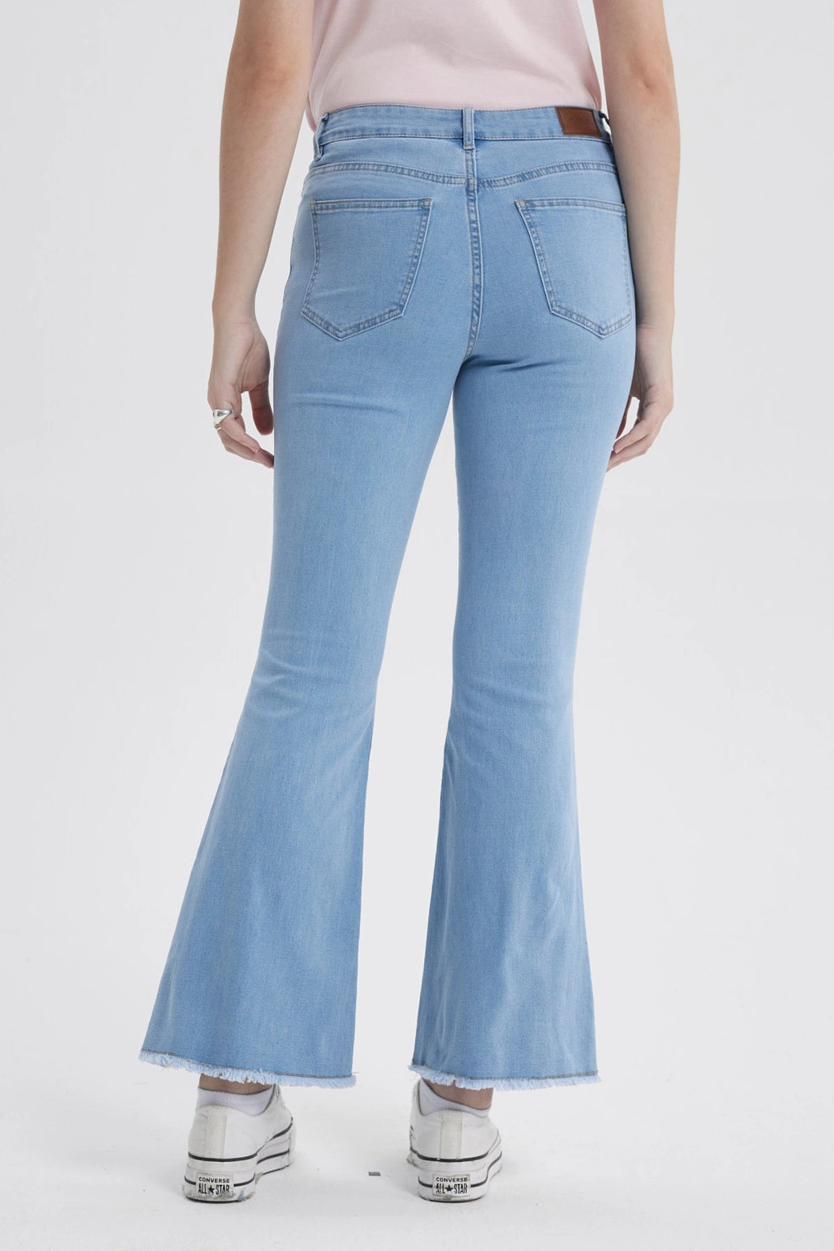 Jeans Mujer Flare Monse Celeste