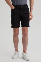 Bermuda Hombre Color Negro