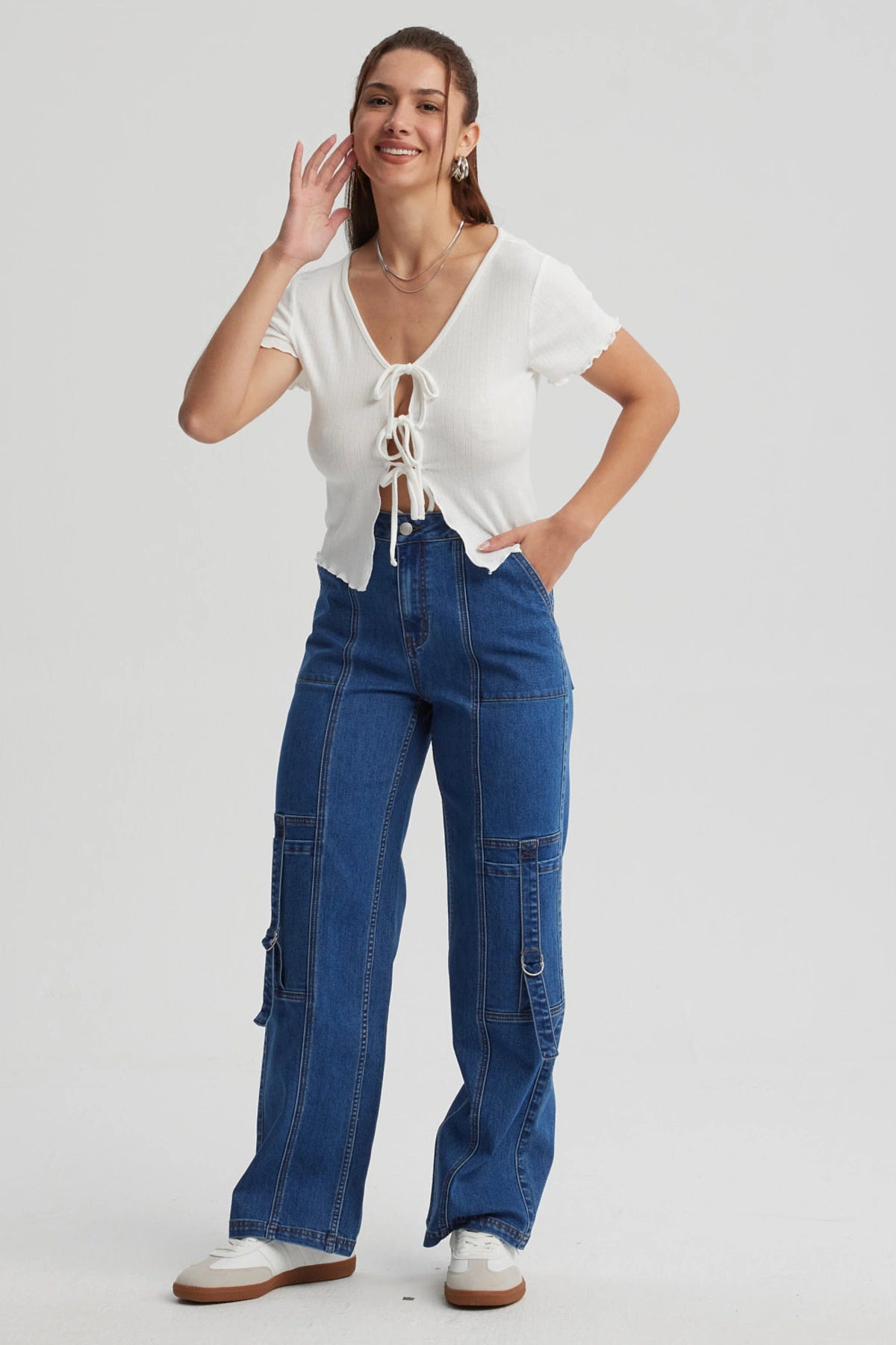 Jeans Mujer Calce Recto Cargo Amarra Azul