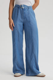 Jeans Mujer Calce Recto Ligero Azul Claro