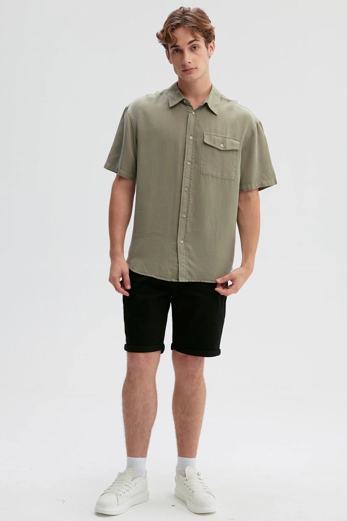 Camisa Hombre Clásica Verde Militar