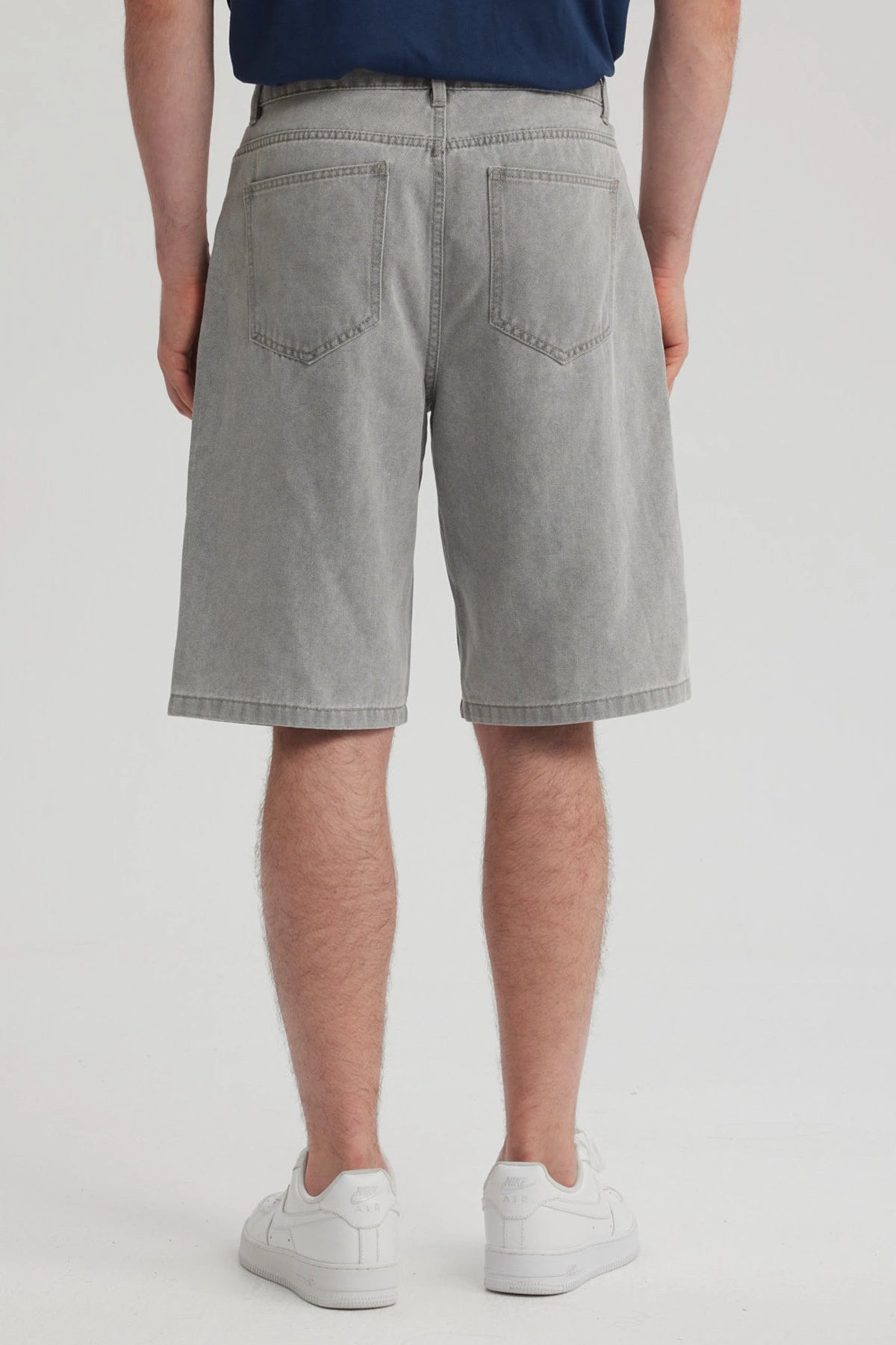 Bermuda Hombre Bolsillo Gris Claro