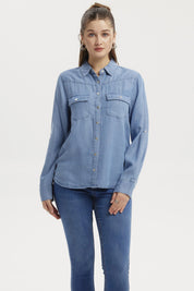 Blusa Mujer Clásica Bolsillo Azul Claro