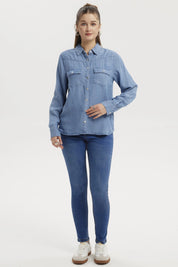 Blusa Mujer Clásica Bolsillo Azul Claro