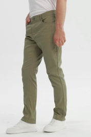 Jeans Hombre Slim Verde Militar