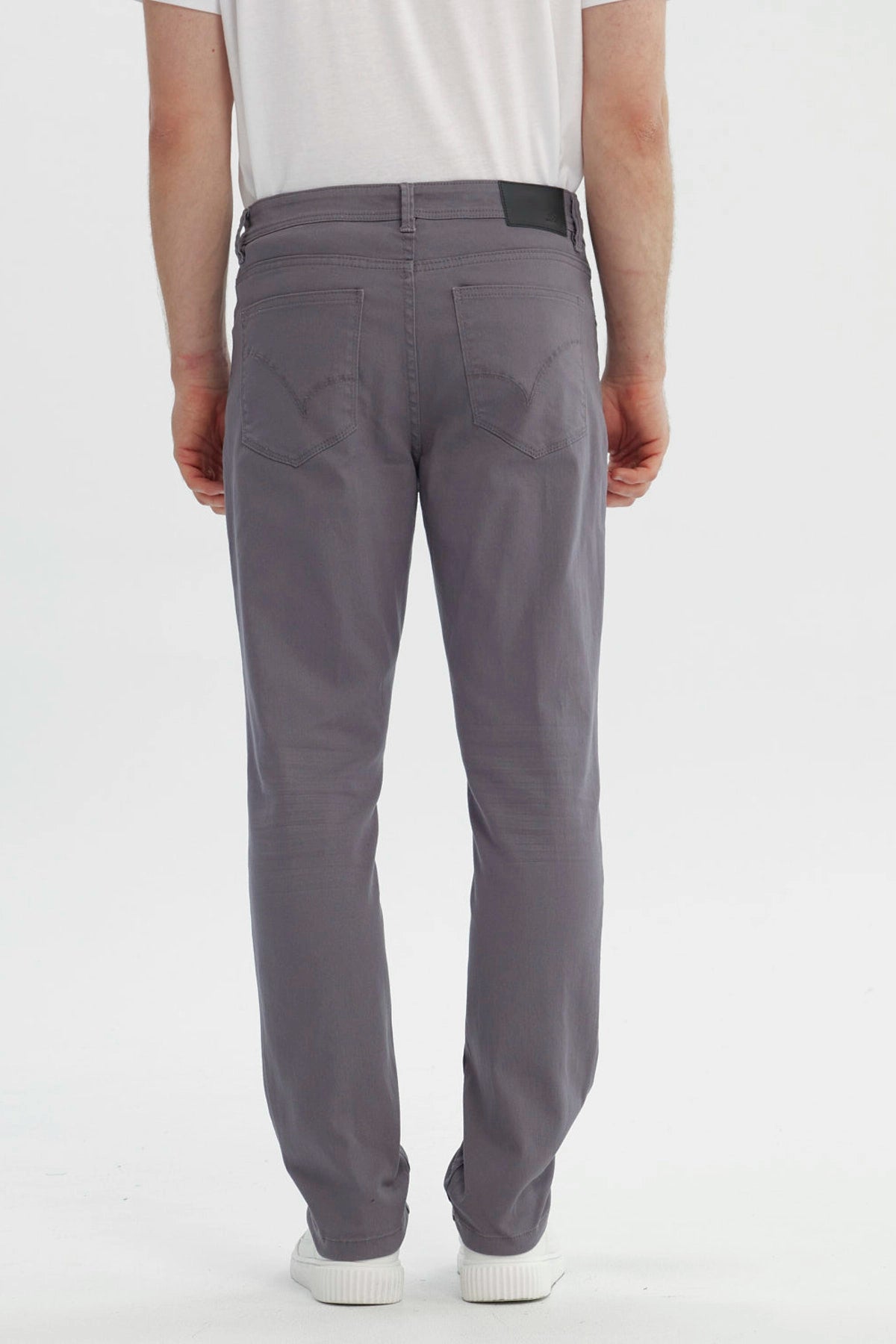 Jeans Hombre Slim Gris