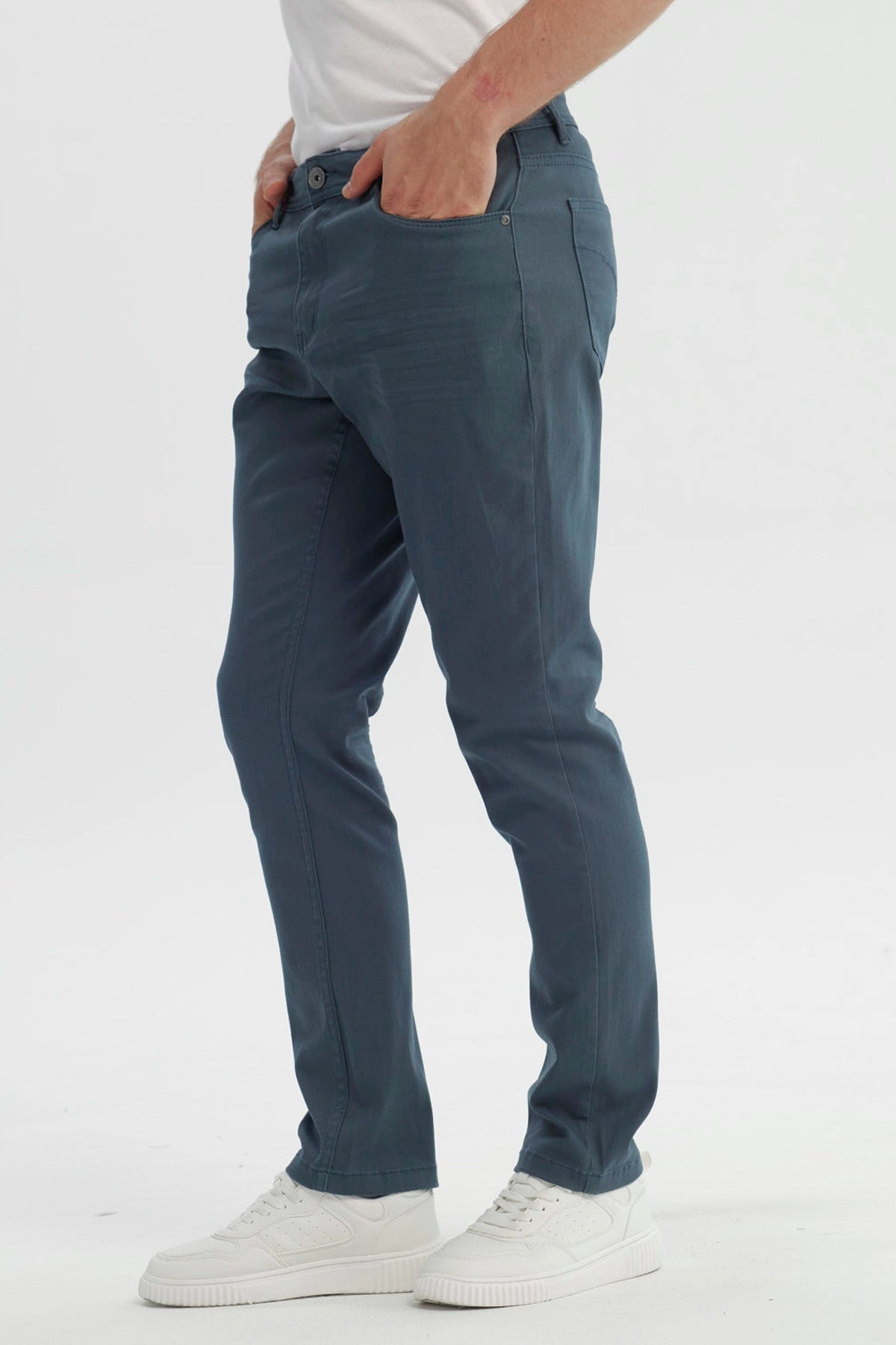 Jeans Hombre Slim Petroleo