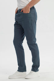 Jeans Hombre Slim Petroleo