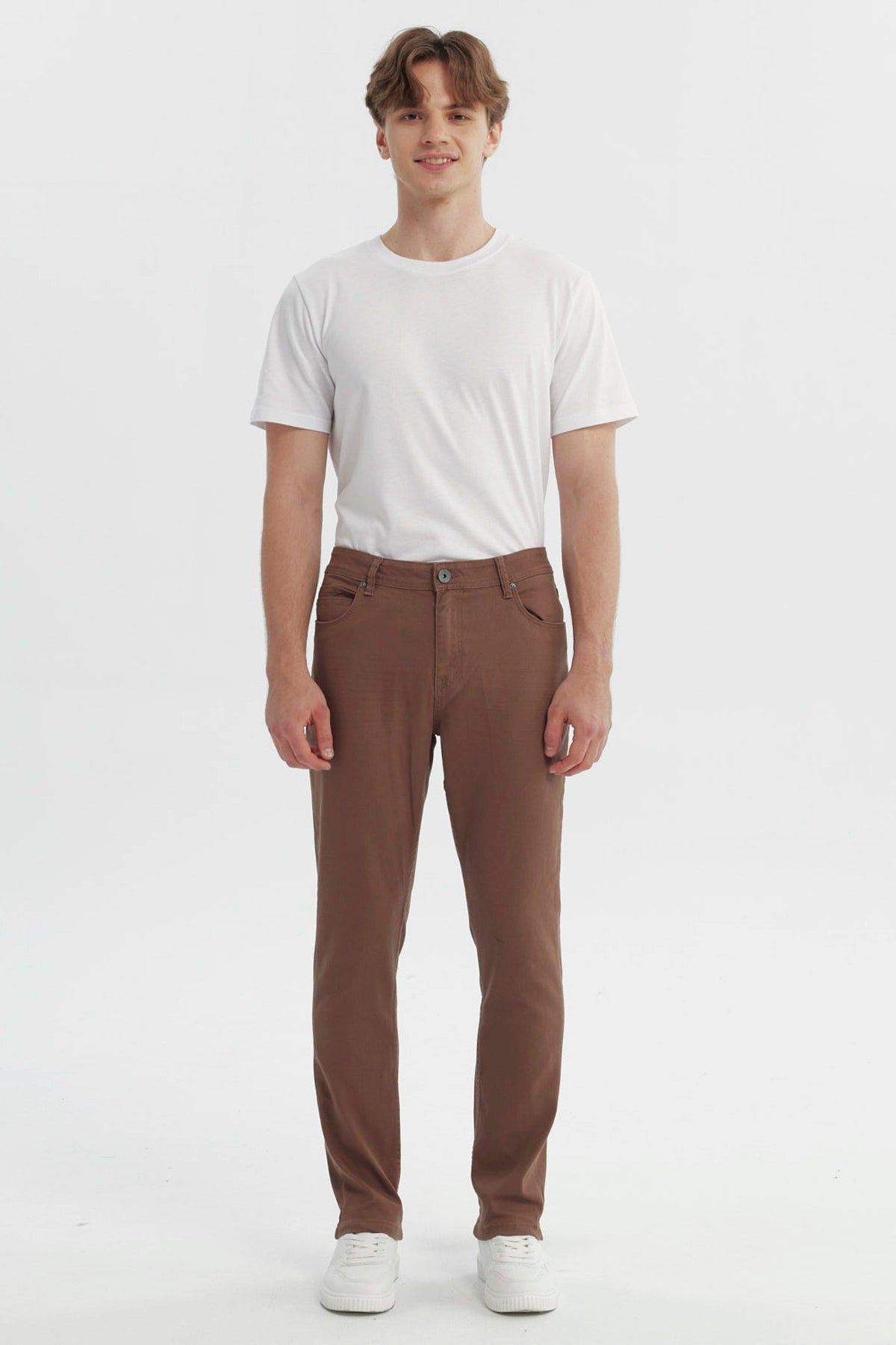Jeans Hombre Slim Café