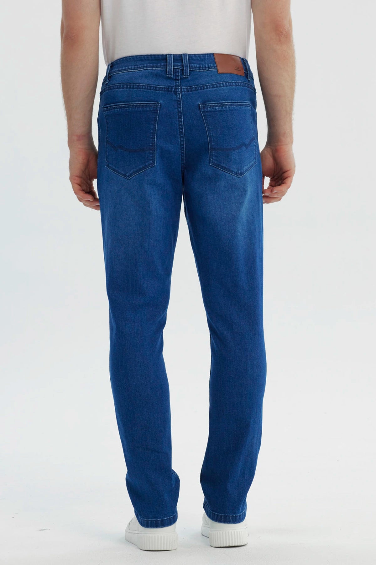 Jeans Hombre Slim Azul Oscuro