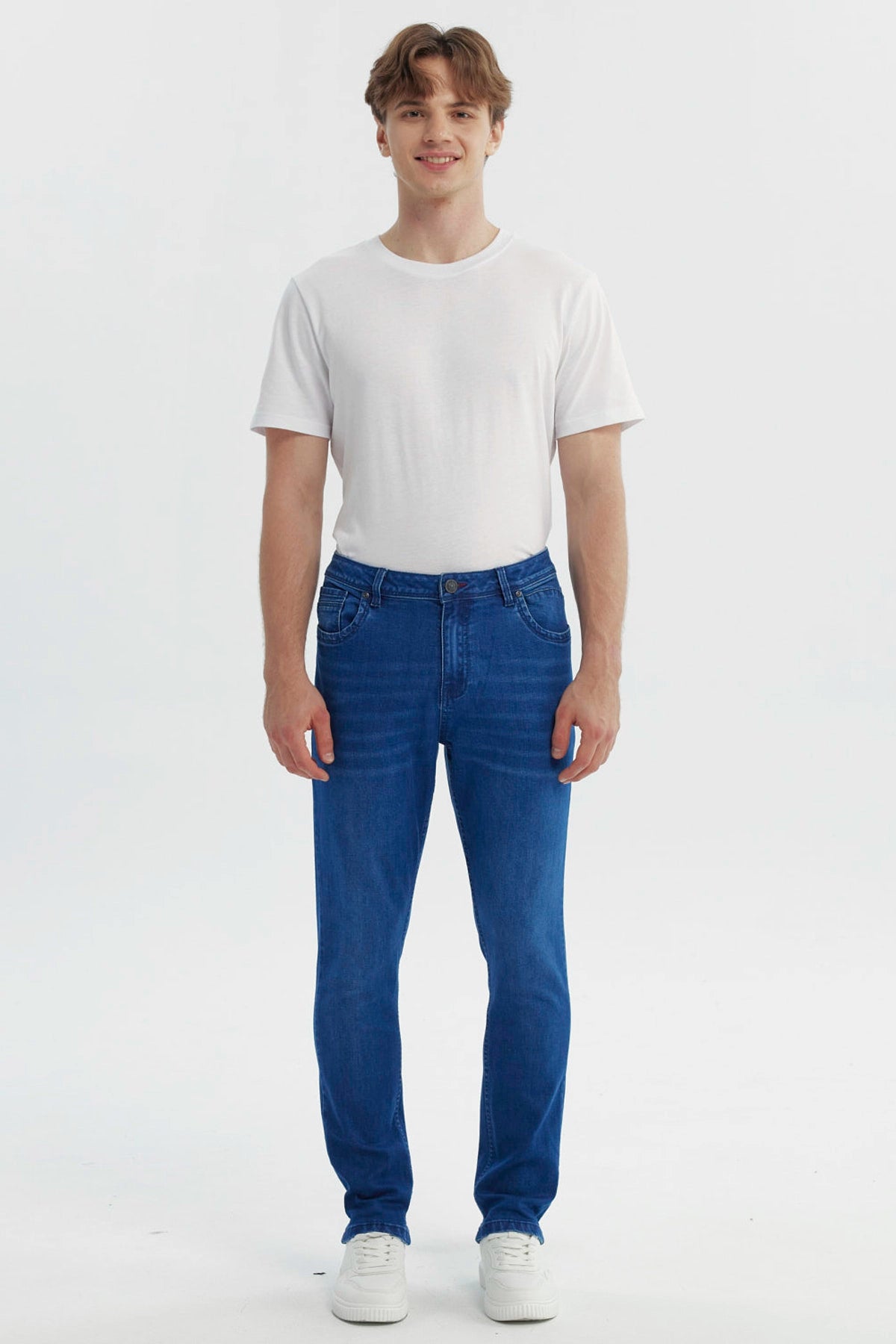 Jeans Hombre Slim Azul Oscuro