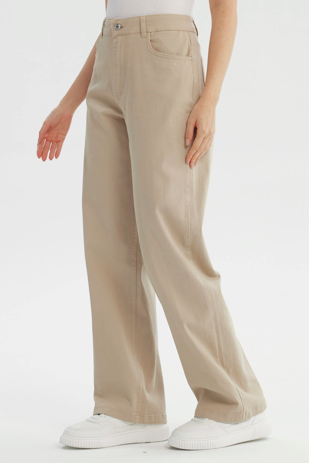 Jeans Mujer Calce Recto Beige