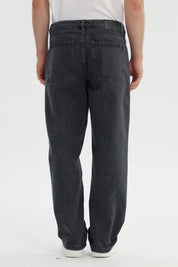 Jeans Hombre Straight Gris