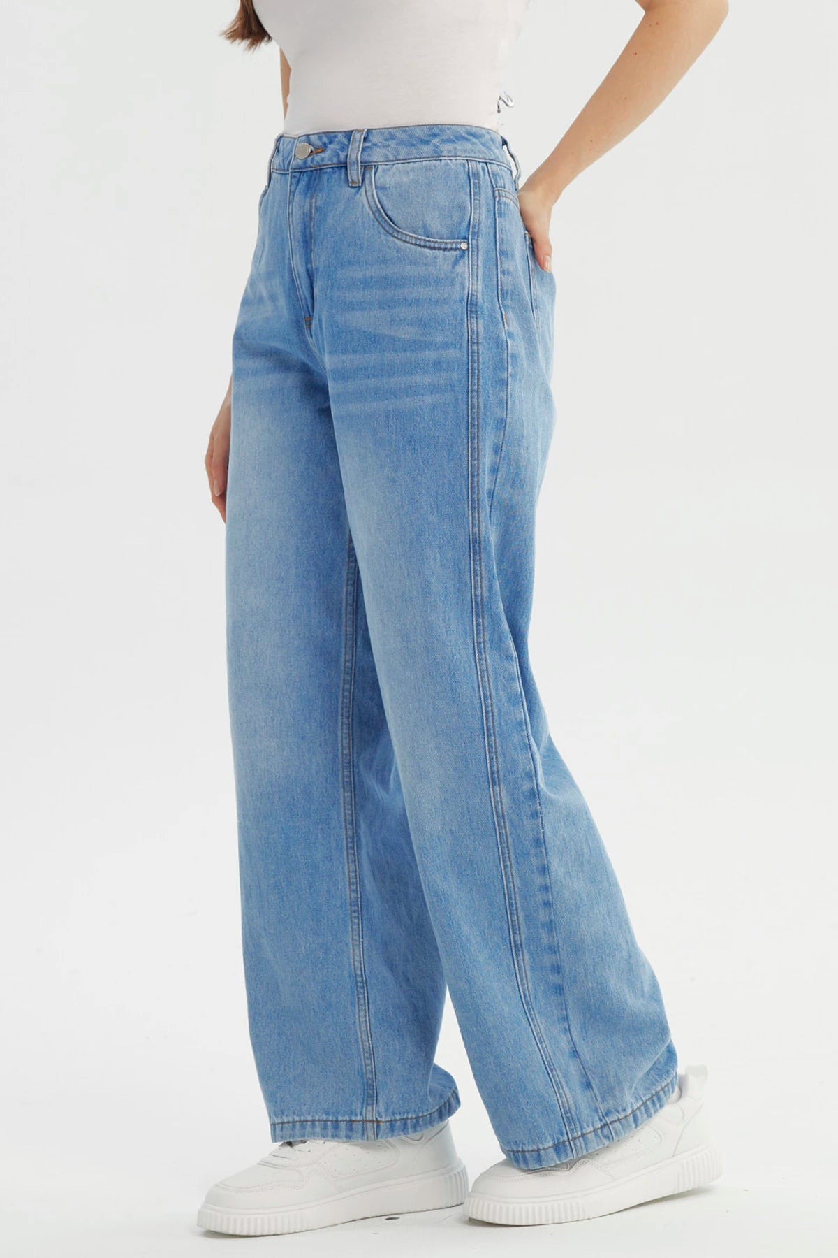 Jeans Mujer Calce Recto Azul Claro