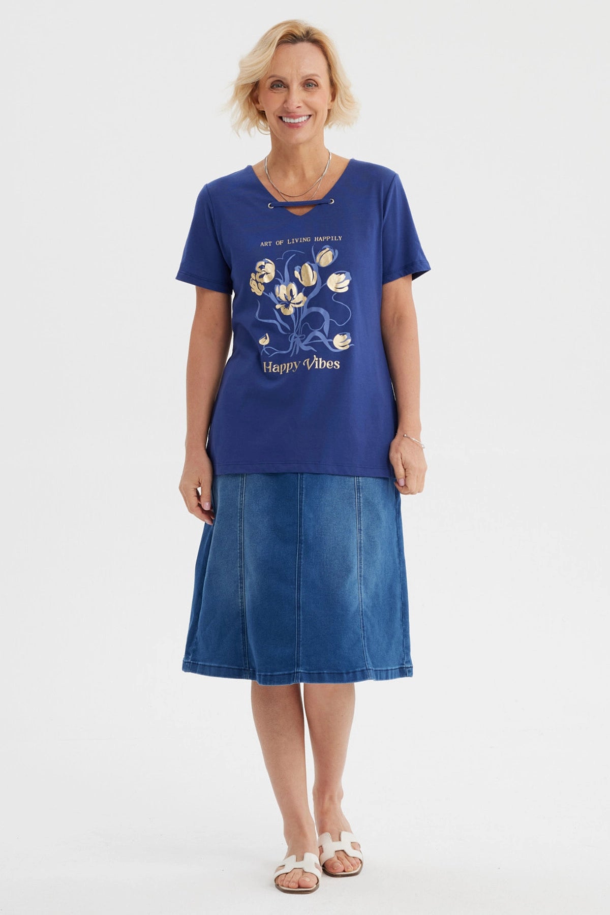 Polera Mujer Con Estampado Azul Oscuro