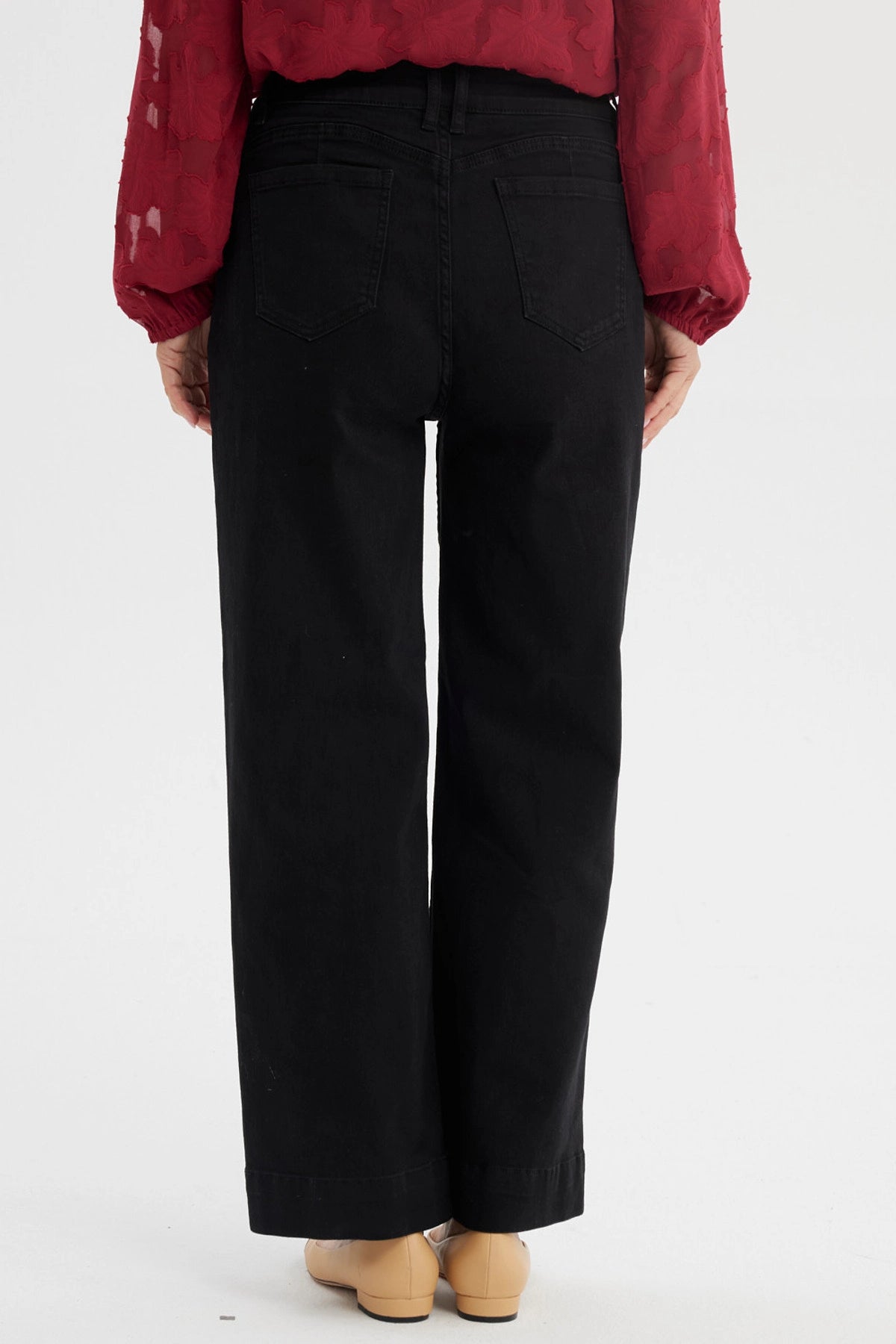 Jeans Mujer Clásico Calce Recto Negro