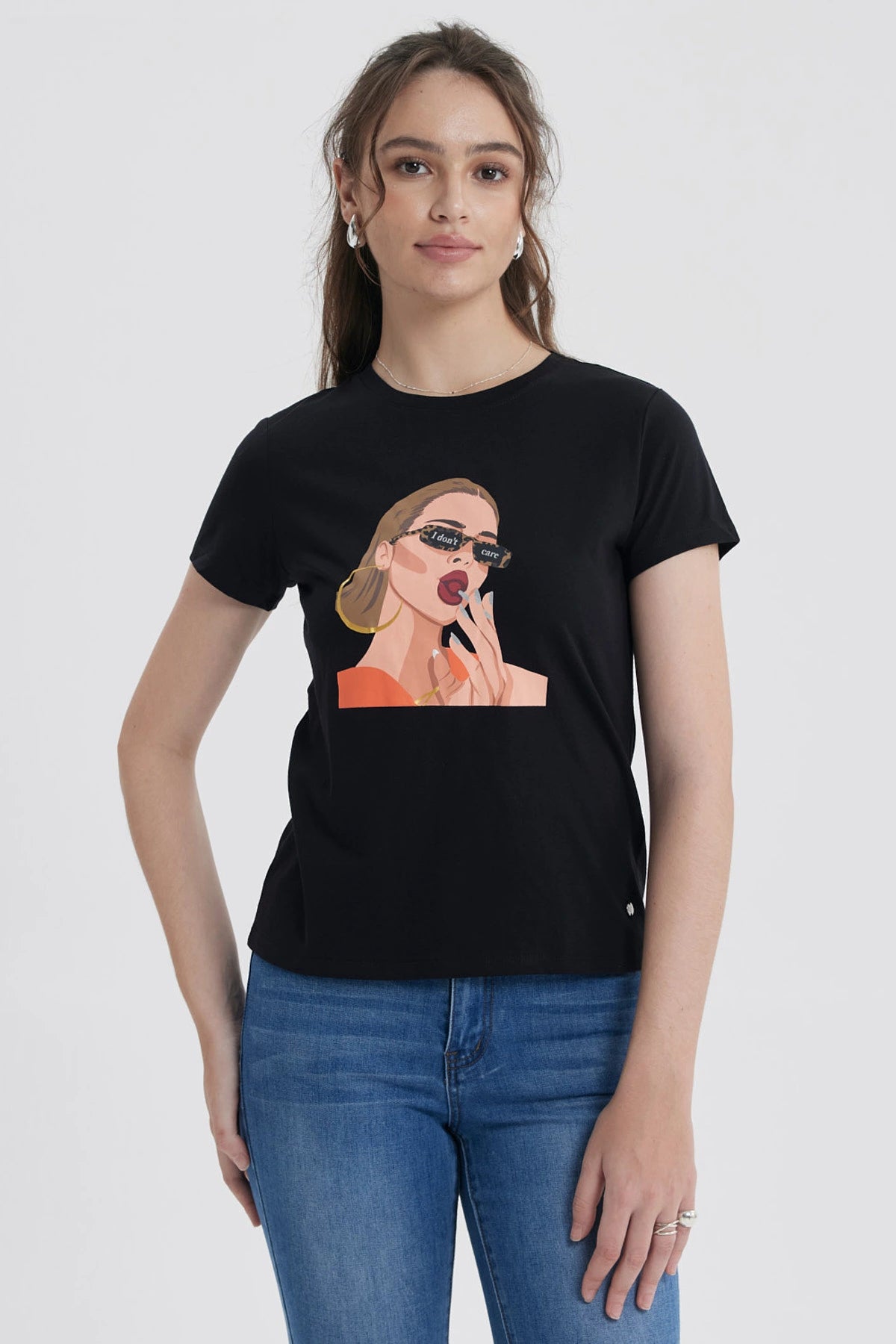 Polera Mujer Básica Print Negro / Rojo