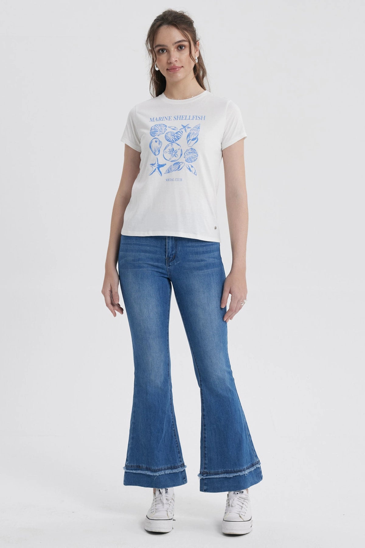 Polera Mujer Básica Print Diseño Crudo/Celeste