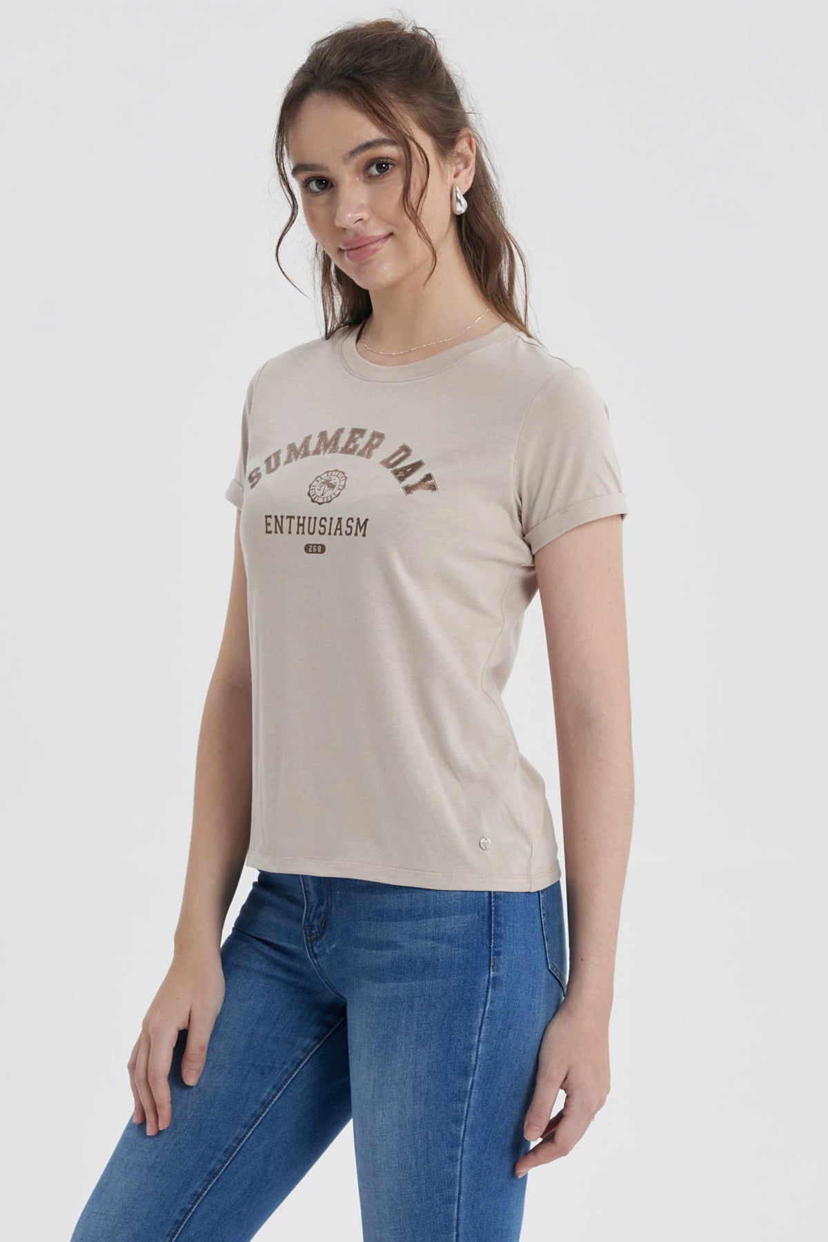 Polera Mujer Gráfica Roll Up Beige