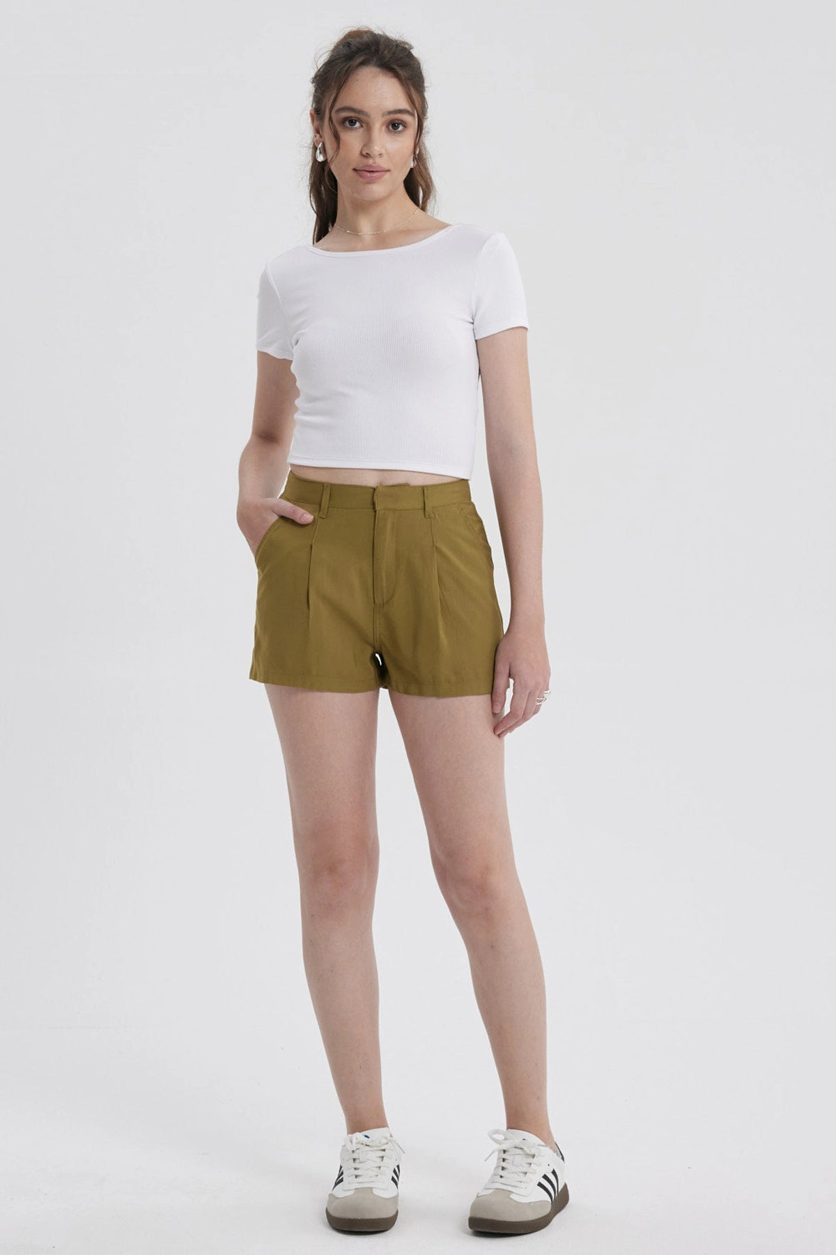 Short Mujer Sastrero Verde Olivo