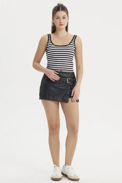 Polera Mujer Escote Cuadrado Negro / Blanco