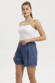 Peto blanco liso para mujer con tirantes delgados y corte crop ajuste cómodo y versátil sin estampa