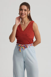 Polera Mujer Textura Escote V Terracota