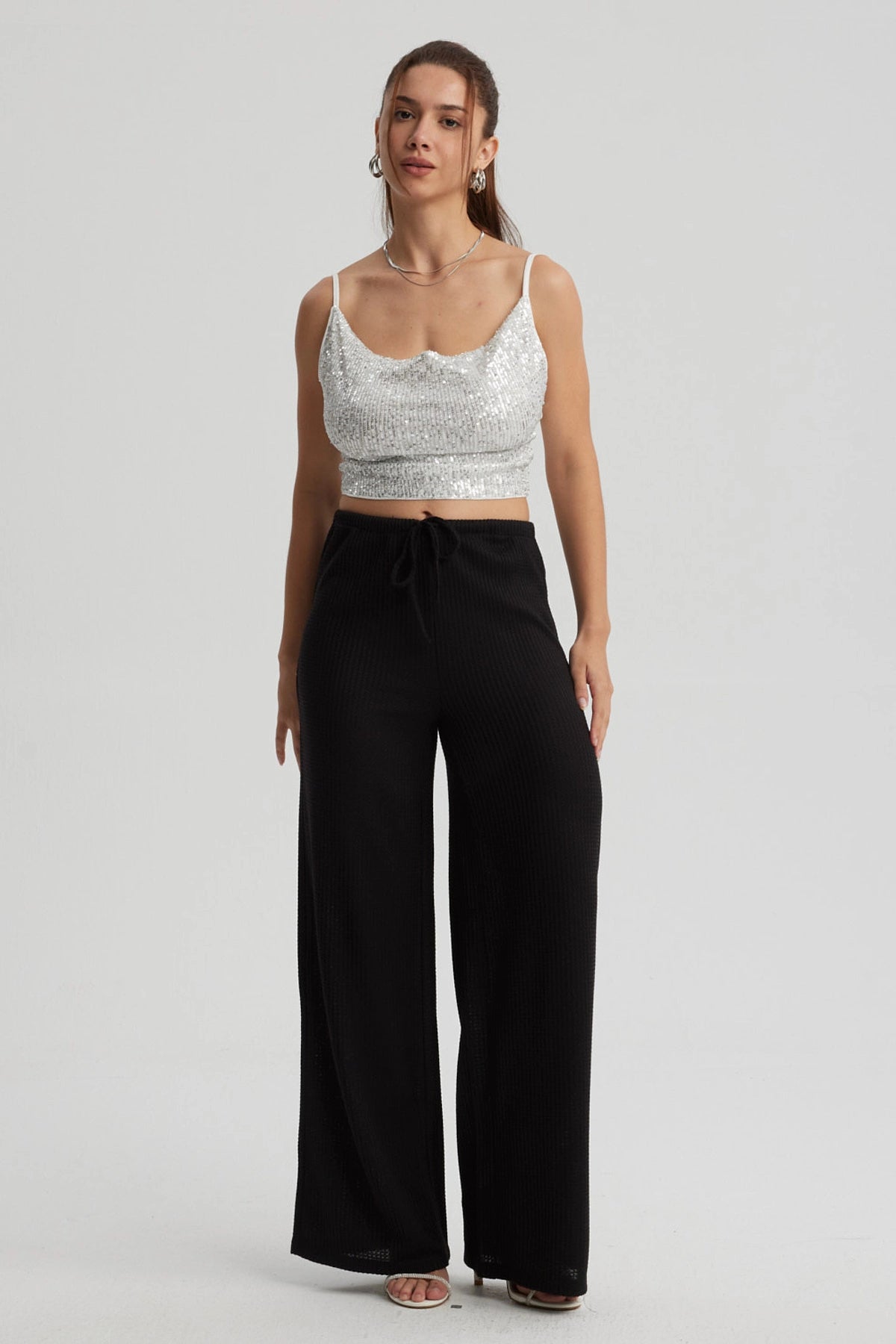 Pantalón Mujer Texturizado Con Cordón Negro